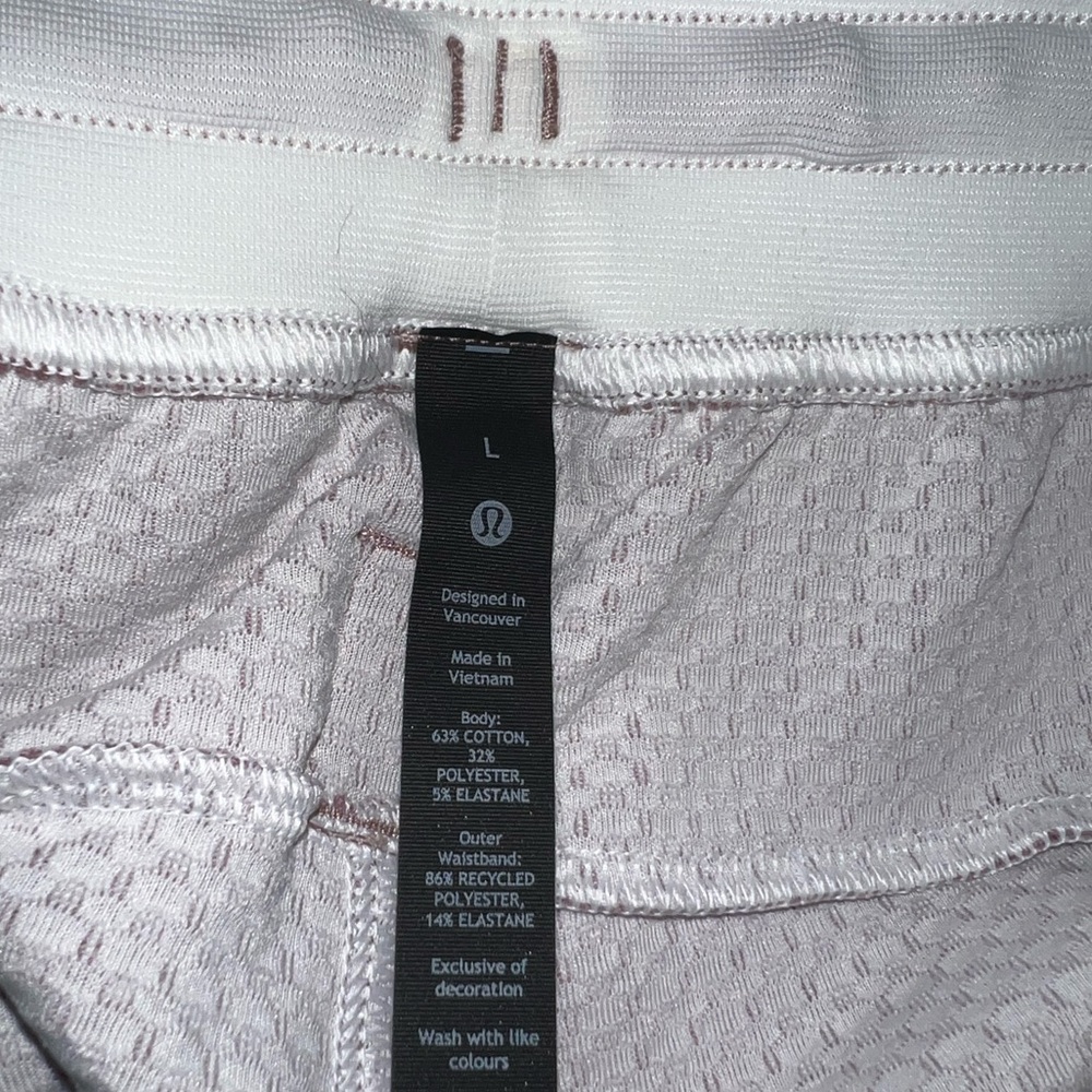 Lululemon Ease The Day Men’s Short - Picture 7 of 7